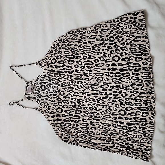 No boundaries Animal print tank top - Picture 1 of 3